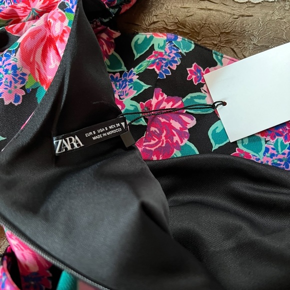 Zara Floral Print Dress - Picture 10 of 11